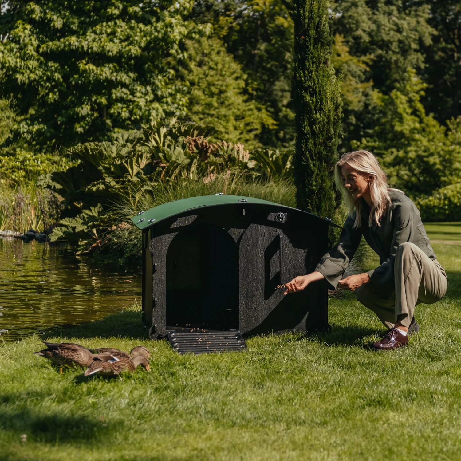 Large Duck House by Nestera - Image 7