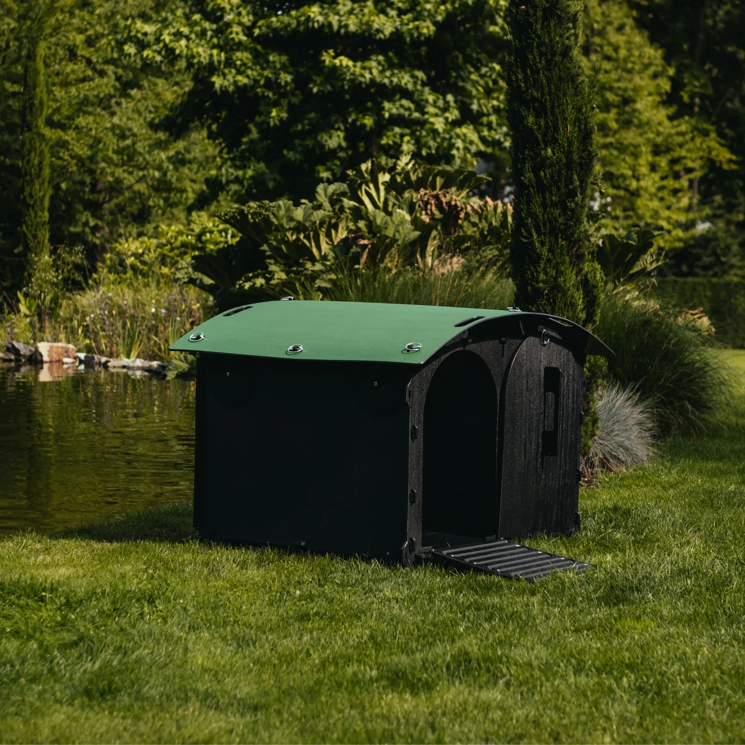 Large Duck House by Nestera - Image 4
